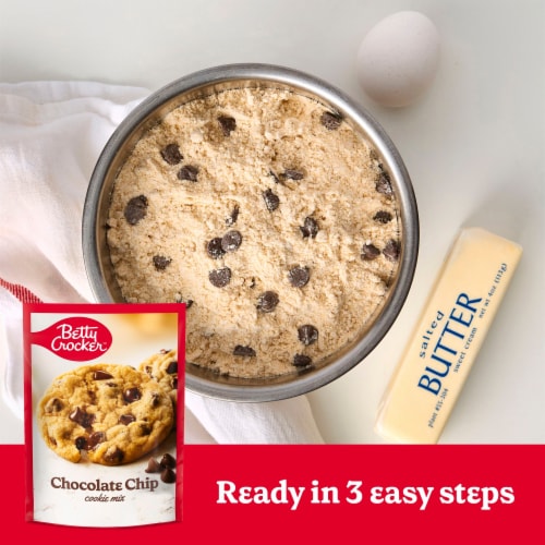 Betty Crocker Chocolate Chip Cookie Mix Perspective: left