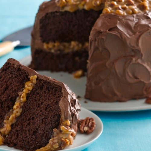 Betty Crocker™ Gluten Free Whipped Milk Chocolate Frosting Perspective: left