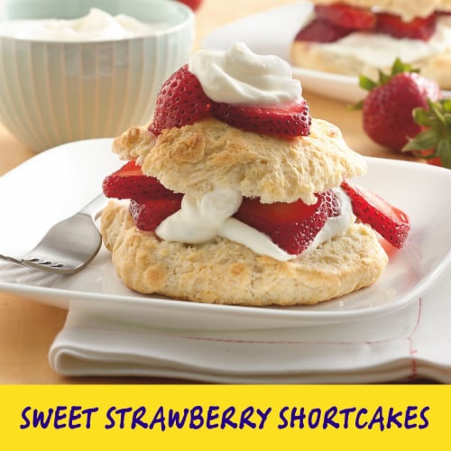 Betty Crocker™ Bisquick™ Giant Size Original Pancake & Baking Mix Perspective: left