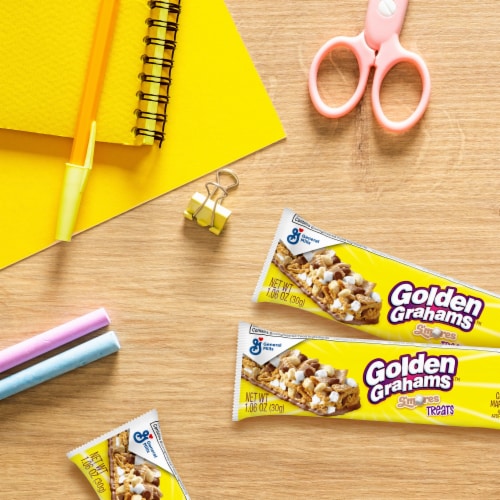 General Mills Golden Grahams S'mores Cereal Bars Perspective: left