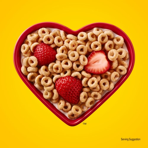 General Mills Cheerios Large Size Cereal Perspective: left