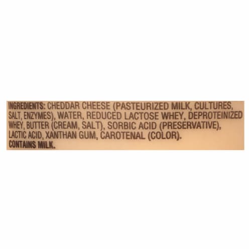 Kaukauna Extra Sharp Cheddar Spreadable Cheese Cup Perspective: left