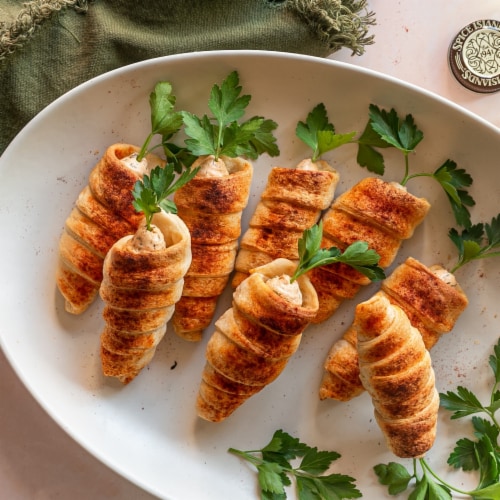 Spice Islands® Paprika Perspective: left