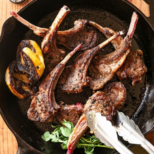 Spice Islands® Poultry Seasoning Perspective: left