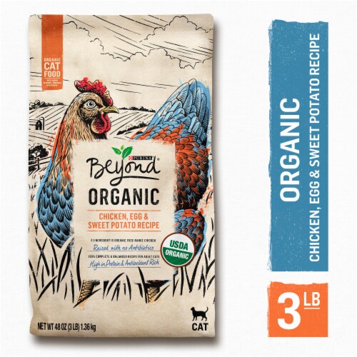 Purina® Beyond® Organic Chicken Egg and Sweet Potato Dry Cat Food Perspective: left