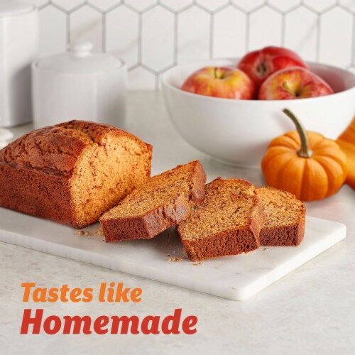 Pillsbury Cut and Squeeze Limited Edition Pumpkin Spice Bread Batter Perspective: left