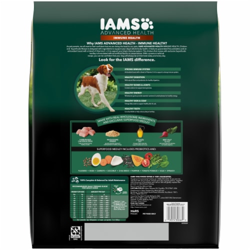 IAMS Advanced Health Immune Health Chicken & Superfoods Adult Dry Dog Food Perspective: left