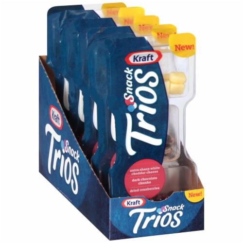 Kraft Snack Trios Sharp White Cheddar Dark Chocolate & Cranberries Perspective: left