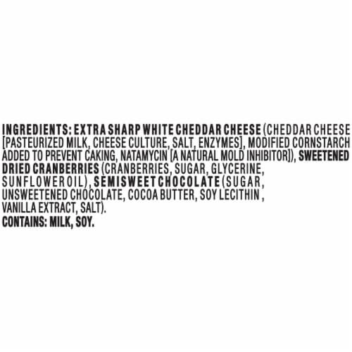Kraft Trios SnackFulls Extra Sharp White Cheddar Cheese, Dried Cranberries & Chocolate, Tray Perspective: left