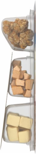 Kraft Trios Snackfulls Monterey Jack Cheese Apples & Granola Clusters Snack Pack Perspective: left