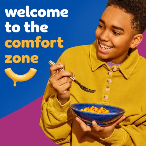 Kraft Three Cheese Mac N Cheese Macaroni and Cheese Dinner with Mini-Shell Pasta Perspective: left