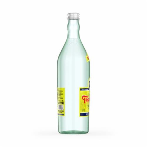 Topo Chico® Carbonated Mineral Water Perspective: left