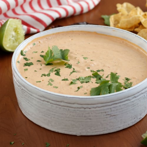 Lawry's® Garlic Powder with Parsley Perspective: left