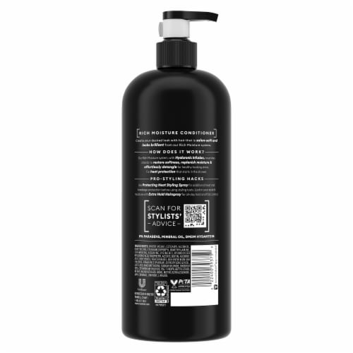 TRESemmé Hydrating Conditioner for Dry Hair, Rich Moisture Formulated With Pro Style Technology Perspective: left
