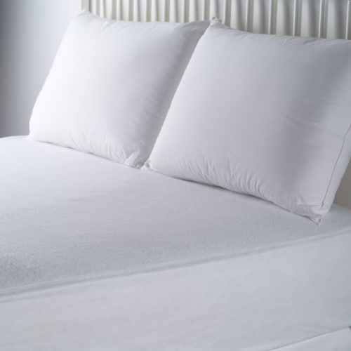 AllerEase Waterproof Allergy Protection Zippered Mattress Protector -  White, Twin - Kroger