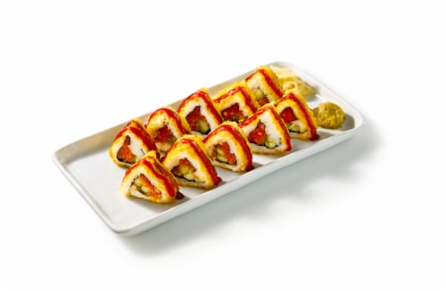 Doritos® Golden Sriracha™ Spicy Tuna Roll Perspective: left