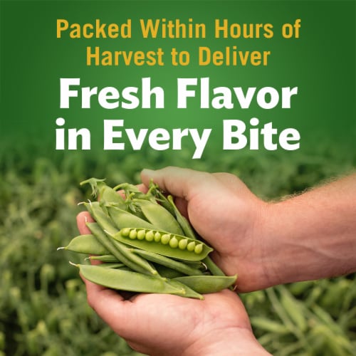 Del Monte® Special Blends Peas & Carrots Canned Vegetables Perspective: left