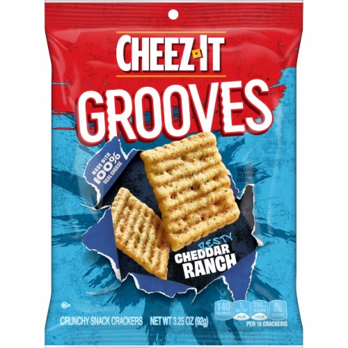 Cheez-It® Grooves Zesty Cheddar Ranch Cheese Snack Crackers Perspective: left