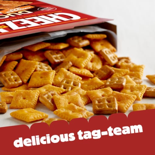 Cheez-It DUOZ Cheddar Jack and Cheddar Crackers and Pretzels Perspective: left
