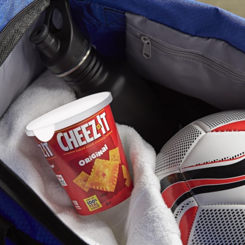 Cheez-It Cheese Crackers Original Perspective: left