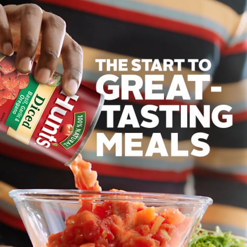 Hunt’S Diced Tomatoes With Basil Garlic And Oregano Perspective: left