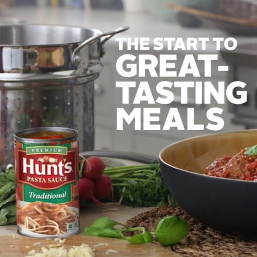 Hunt's Traditional Pasta Sauce Perspective: left