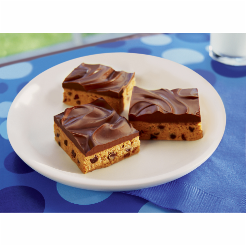 Nestle Toll House Semi-Sweet Chocolate Mini Morsels Perspective: left