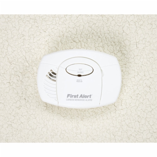 First Alert™ Carbon Monoxide Alarm Perspective: left