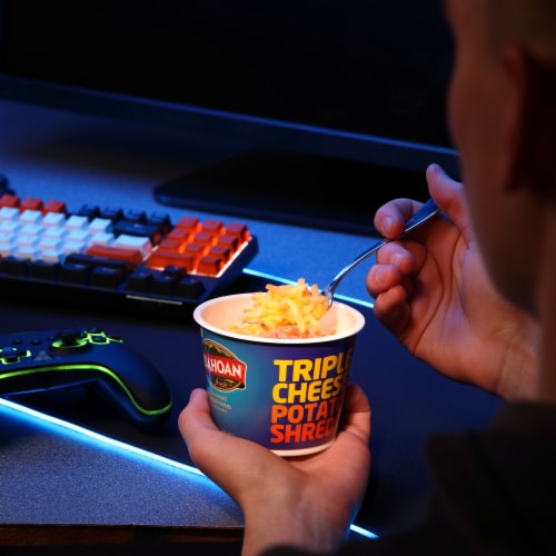 Idahoan® Triple Cheese Shreds Cups Perspective: left