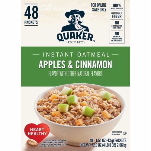 Quaker Apples & Cinnamon Flavored Instant Oatmeal Packets Perspective: left