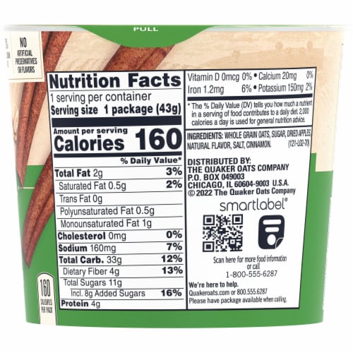 Quaker® Apples & Cinnamon Instant Oatmeal Cups Perspective: left