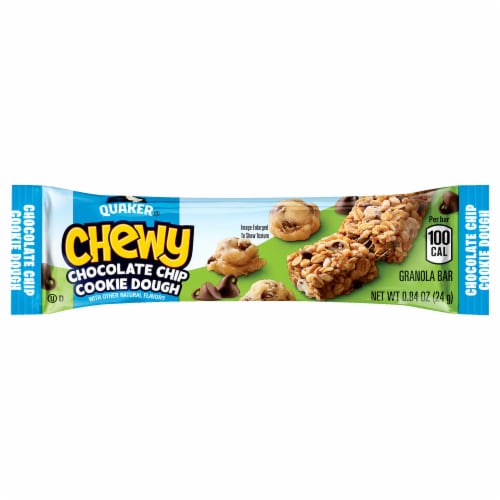 Quaker Chewy® Chocolate Chip Cookie Dough Granola Bars Perspective: left
