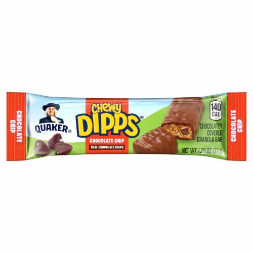 Quaker Chewy® Dipps Chocolate Chip Granola Bars Perspective: left