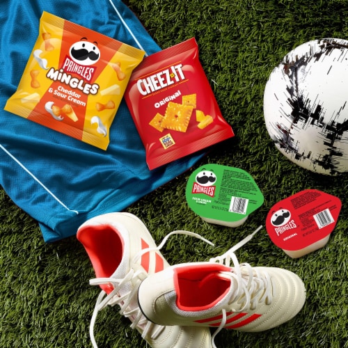 Cheez-It® & Pringles Variety Pack Perspective: left