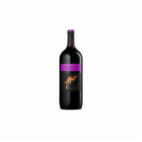 Yellow Tail Shiraz/Cabernet Sauvignon Blend-Australia Australia Red Wine Perspective: left