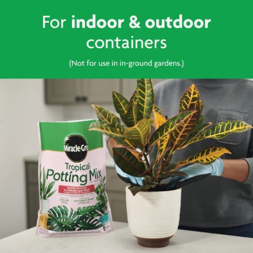 Miracle-Gro® Tropical Potting Mix Perspective: left