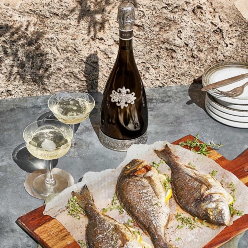Segura Viudas Brut Reserva Heredad Cava Spain Sparkling Wine Perspective: left