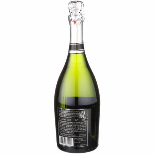 Aria Estate Brut Cava Spain Sparkling Wine Perspective: left