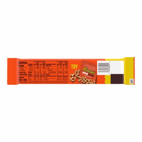 REESE'S Milk Chocolate King Size Peanut Butter Cups Candy Bar Perspective: left