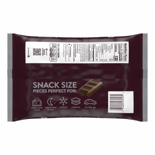 HERSHEY'S Milk Chocolate Snack Size Halloween Candy Bars Bag Perspective: left