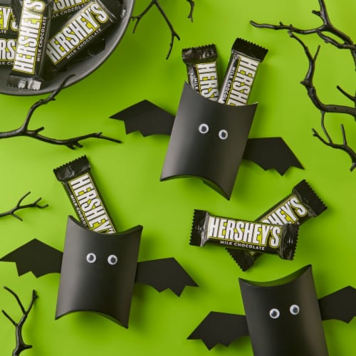 Hershey's Milk Chocolate Snack Size Halloween Candy Bars with Glow in the Dark Wrappers Perspective: left
