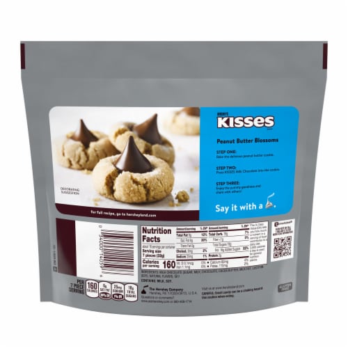 HERSHEY'S KISSES Milk Chocolate Candy Family Pack Perspective: left