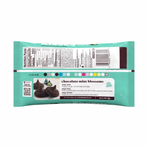 HERSHEY'S KISSES Mint Truffle Dark Chocolate Filled with Mint Truffle Candy Christmas Bag Perspective: left