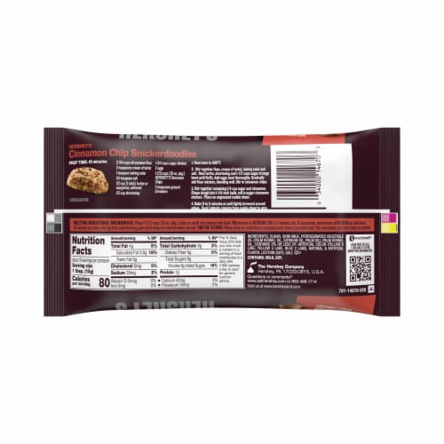 HERSHEY'S Cinnamon Baking Chips Bag Perspective: left