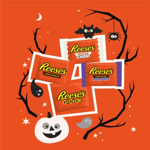 REESE'S Assorted Peanut Butter Flavors Snack Size Bulk Halloween Candy Variety Bag Perspective: left