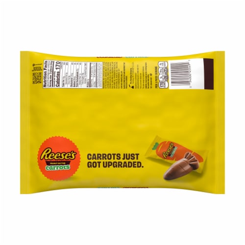 REESE'S Milk Chocolate Peanut Butter Creme Carrots Easter Candy Bag Perspective: left