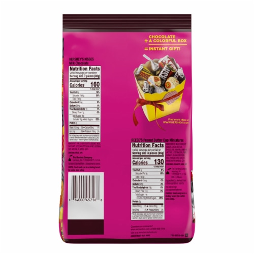 HERSHEY'S and REESE'S Miniatures Assorted Chocolate Candy Party Pack Perspective: left