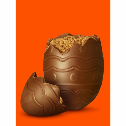 Reese's Milk Chocolate & Peanut Butter Easter Candy Egg Perspective: left