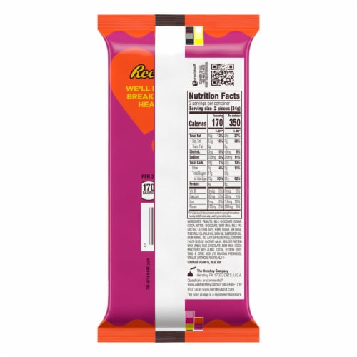REESE'S Milk Chocolate Peanut Butter Hearts Snack Size Valentine Candy Pack Perspective: left