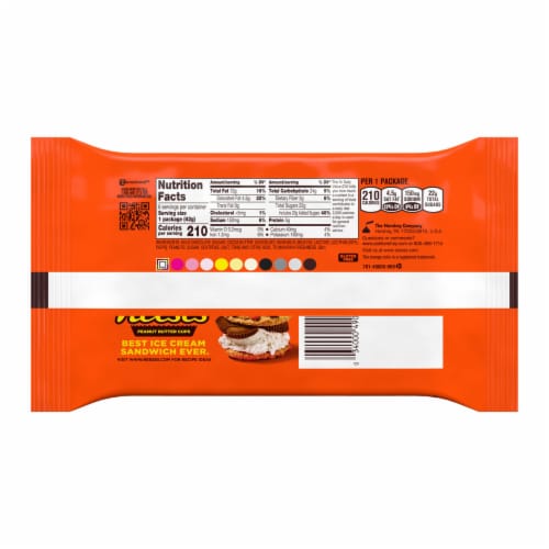 REESE'S Milk Chocolate Peanut Butter Cups Candy Packs Perspective: left